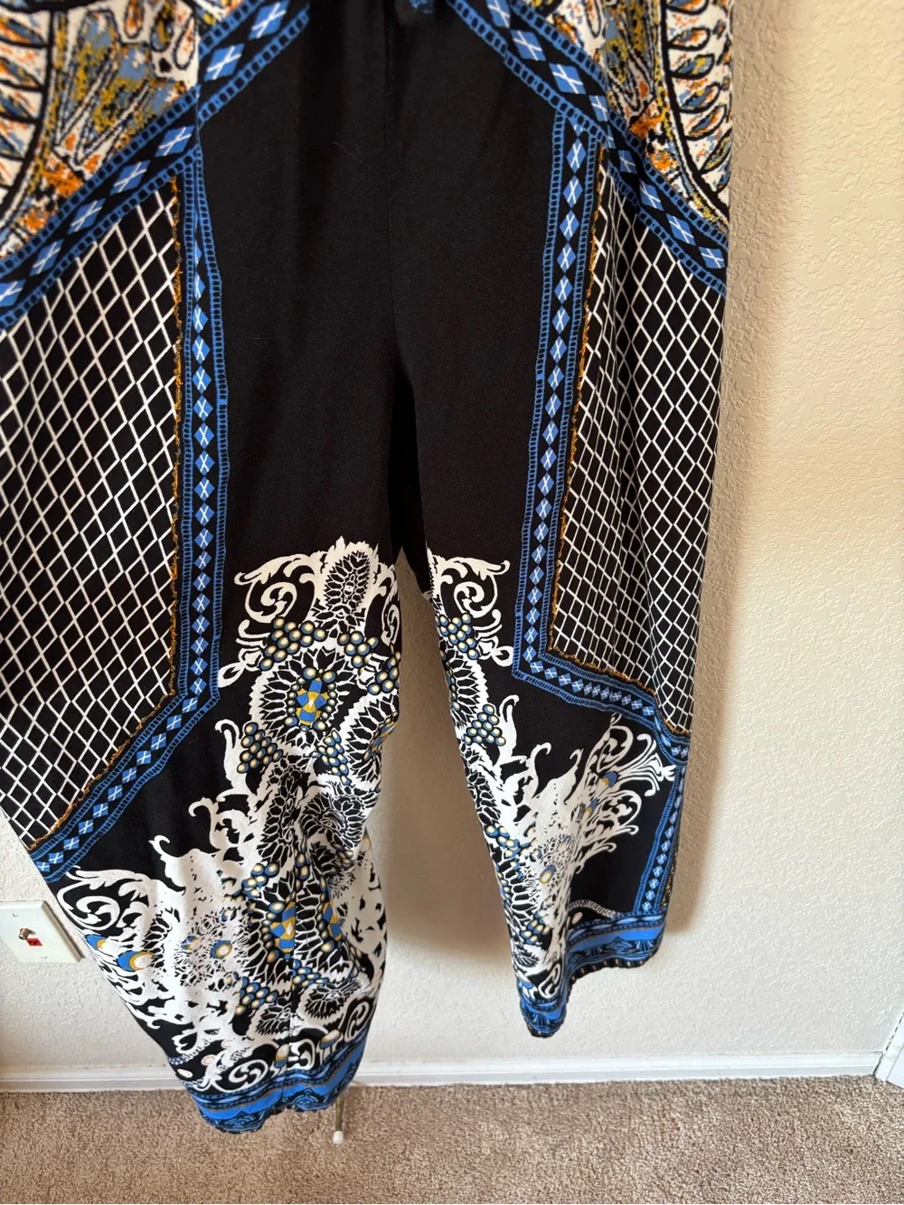 Flying Tomato blue, black, and white baroque-style print jumpsuit romper size S - Picture 6 of 9